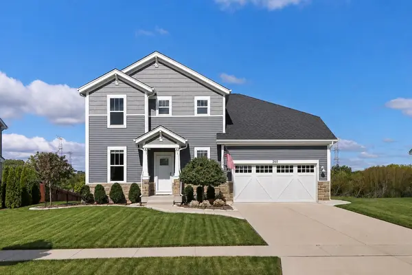 260 E Parkland DR,  Island Lake,  IL 60042