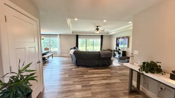 11752 Rachel CT, Marion, IL 62959