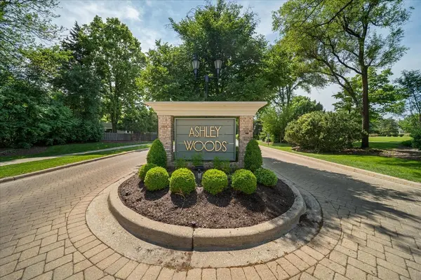 2619 BURTON DR, Westchester, IL 60154