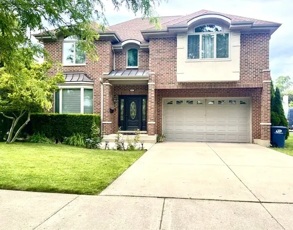 822 E Prairie AVE, Des Plaines, IL 60016