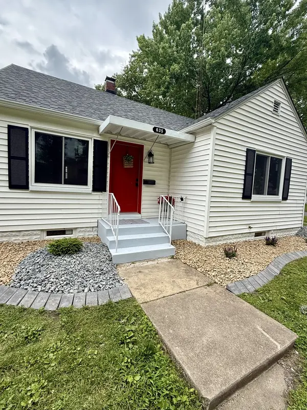 635 S Sycamore ST, Centralia, IL 62801