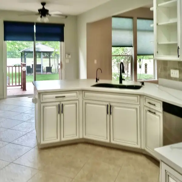 1627 TYLER TRL, Mchenry, IL 60051