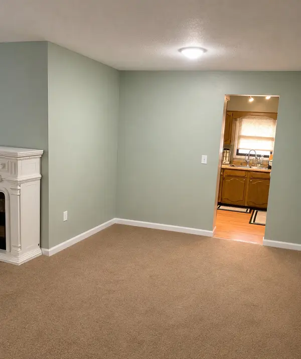 511 WASHINGTON SQ #511, Wood Dale, IL 60191