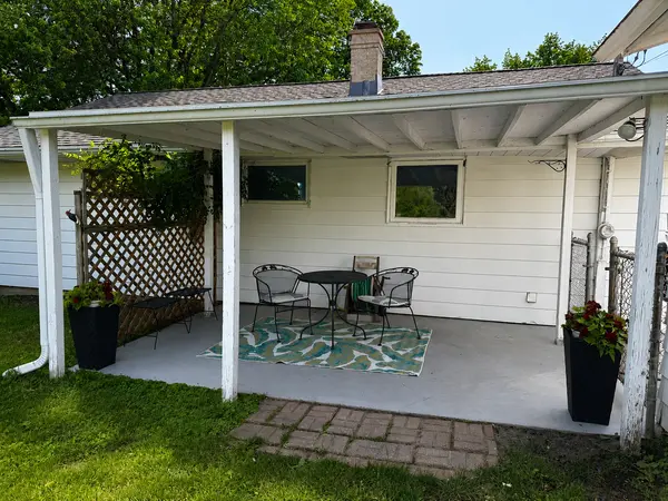 338 Terrace DR, Sycamore, IL 60178