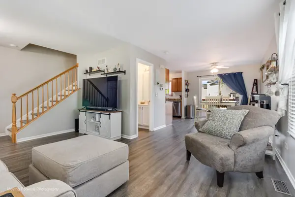 1803 Blue Ridge DR, Plainfield, IL 60586