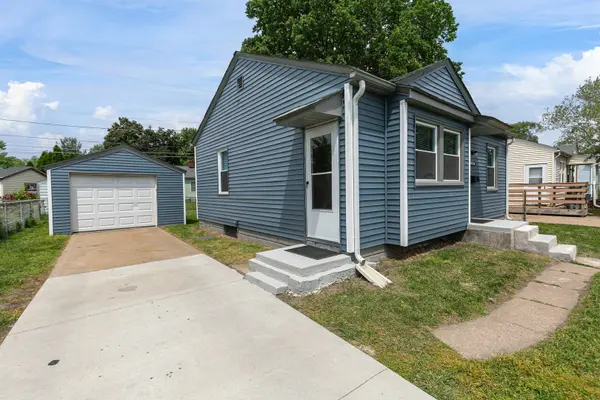 2326 11 ST, Rock Island, IL 61201