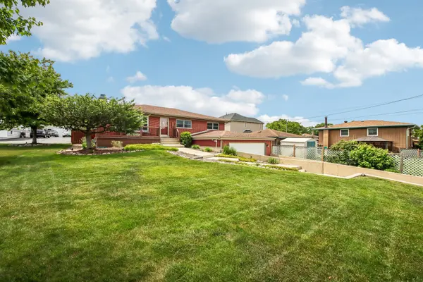 5135 155th ST, Oak Forest, IL 60452