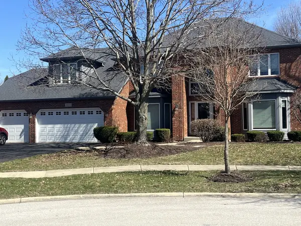 3816 Mandeville LN, Naperville, IL 60564