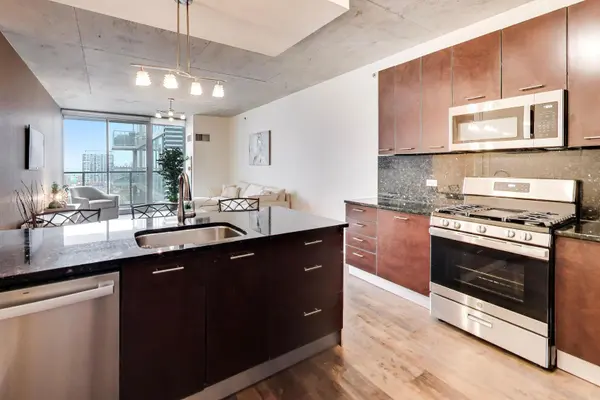 659 W RANDOLPH AVE #1716, Chicago, IL 60661