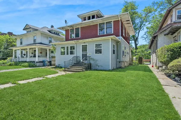 70 E 155th ST, Harvey, IL 60426