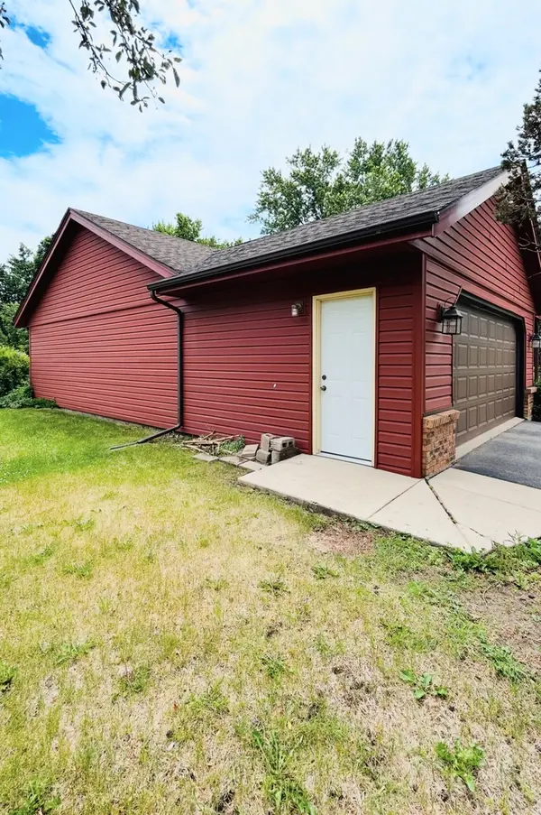 14521 LEO LN, South Beloit, IL 61080