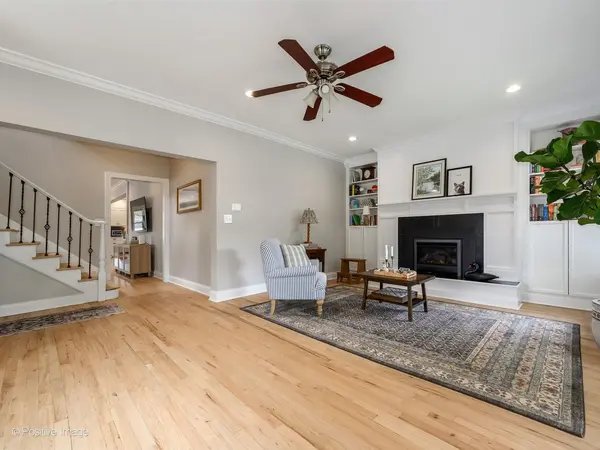 5002 N Central Park AVE, Chicago, IL 60625