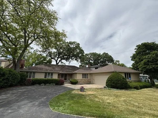 43018 N Janette ST, Antioch, IL 60002