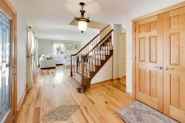 1222 S Patton AVE, Arlington Heights, IL 60005