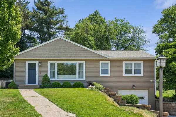 1211 7th ST, Orion, IL 61273