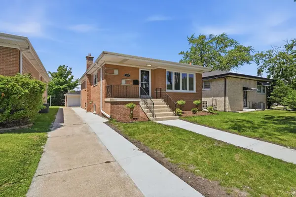 530 Bensley AVE, Calumet City, IL 60409