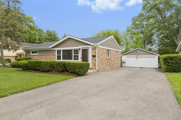 227 S Cedar ST, Palatine, IL 60067