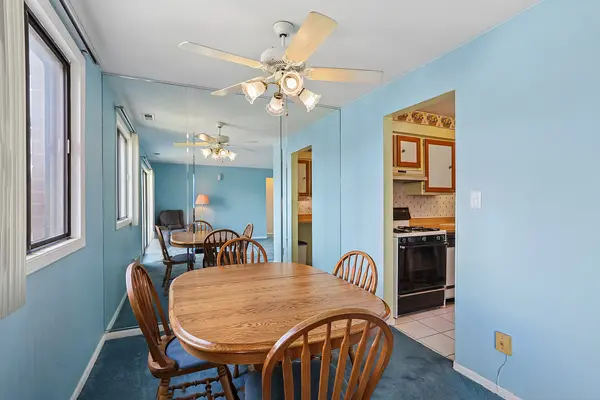 15719 Peggy LN #7, Oak Forest, IL 60452