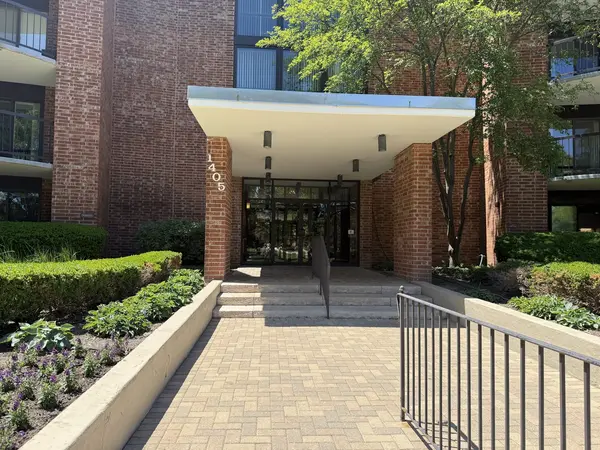 1405 E Central RD #411B, Arlington Heights, IL 60005