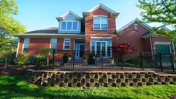 29 Lakebreeze CT,  Lake Zurich,  IL 60047