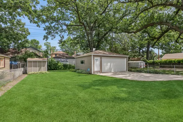 4041 N Pittsburgh AVE, Chicago, IL 60634
