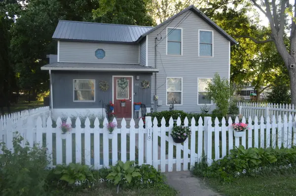 110 S West ST, Wyanet, IL 61379