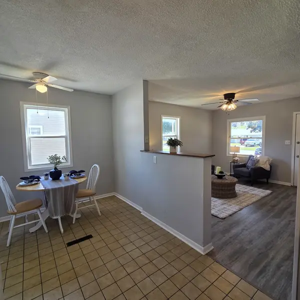 2309 N Fairmount ST, Davenport, IA 52804
