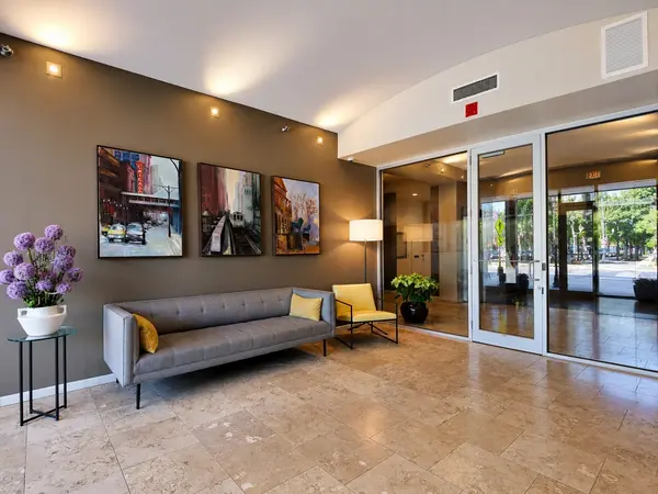 3232 N Halsted ST #D609, Chicago, IL 60657