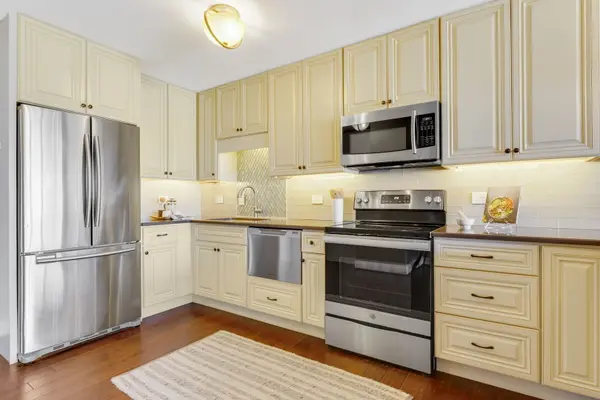 2020 N Lincoln Park West #18C, Chicago, IL 60614