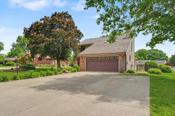 1 James CT, Sidney, IL 61877
