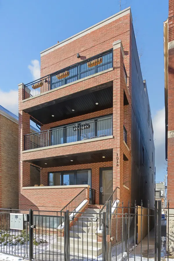 1018 N wood ST #3, Chicago, IL 60622