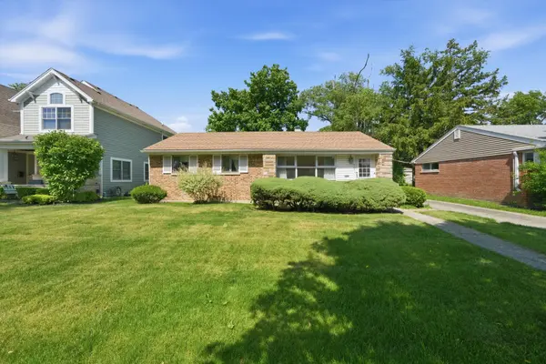 415 N Highland AVE, Elmhurst, IL 60126