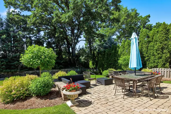 37041 N Deerpath DR, Lake Villa, IL 60046