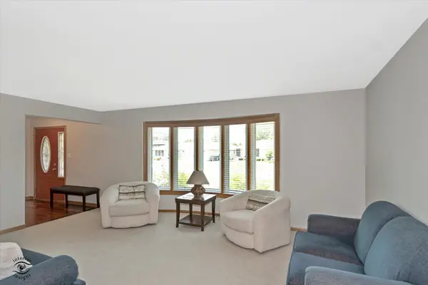 7708 Palm DR, Orland Park, IL 60462