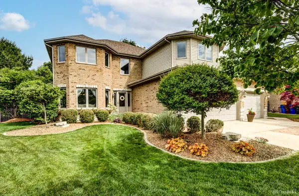 8053 DUANE DR, Frankfort, IL 60423
