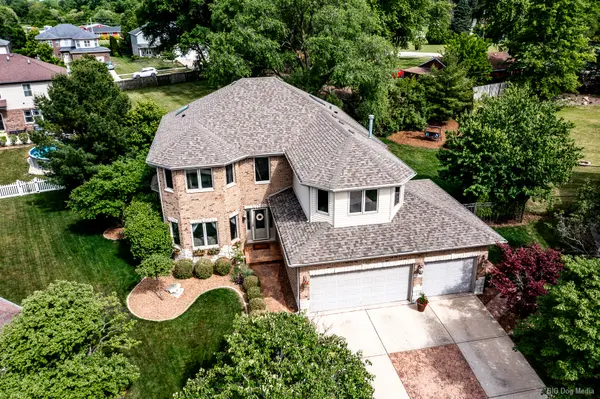 8053 DUANE DR, Frankfort, IL 60423