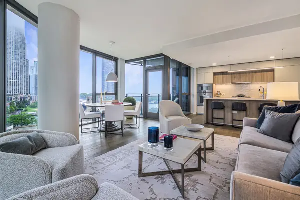 211 N Harbor DR #3309, Chicago, IL 60601