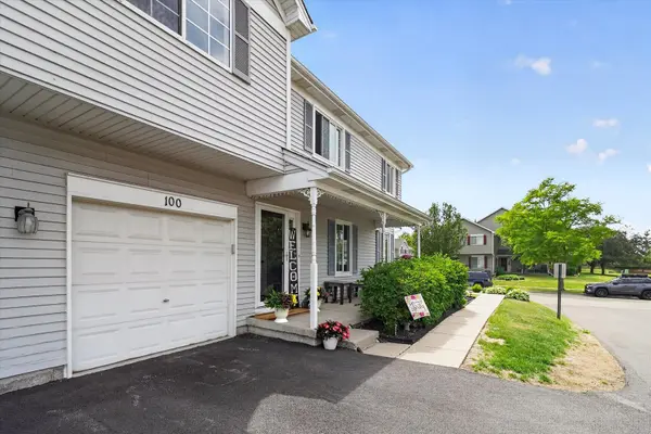 100 Village Creek DR, Lake In The Hills, IL 60156
