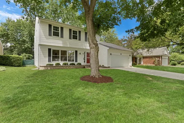 228 Abilene LN, Vernon Hills, IL 60061