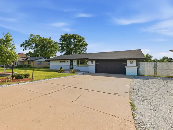 13418 S Old Orchard LN W, Lockport, IL 60441