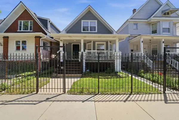 945 N Lawler AVE, Chicago, IL 60651