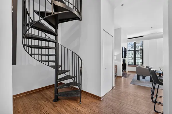 333 W HUBBARD ST #1005, Chicago, IL 60610