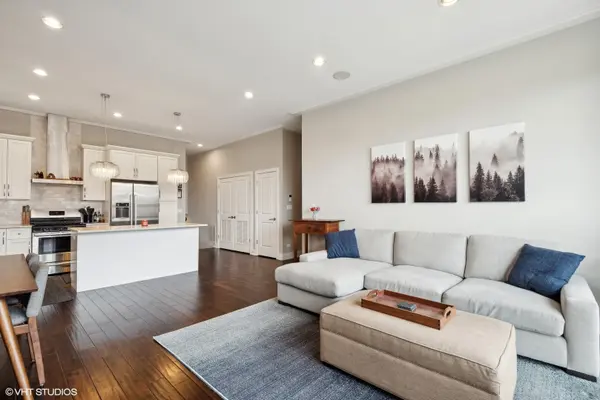 3209 N Elston AVE #3N, Chicago, IL 60618