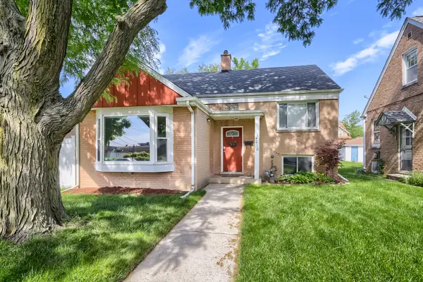 4018 Deyo AVE, Brookfield, IL 60513