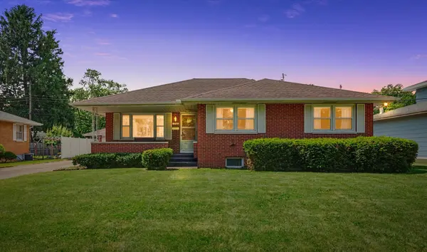 1205 Gertrude AVE, Champaign, IL 61821