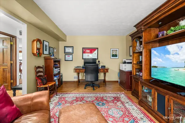 540 Iroquois DR, Batavia, IL 60510
