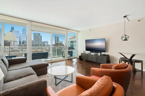 757 N Orleans ST #1412, Chicago, IL 60654
