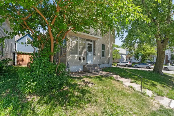 1730 10th ST, Moline, IL 61265
