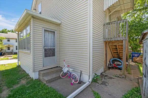 1730 10th ST, Moline, IL 61265