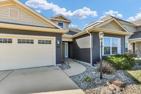 407 Bardeen LN, Champaign, IL 61822